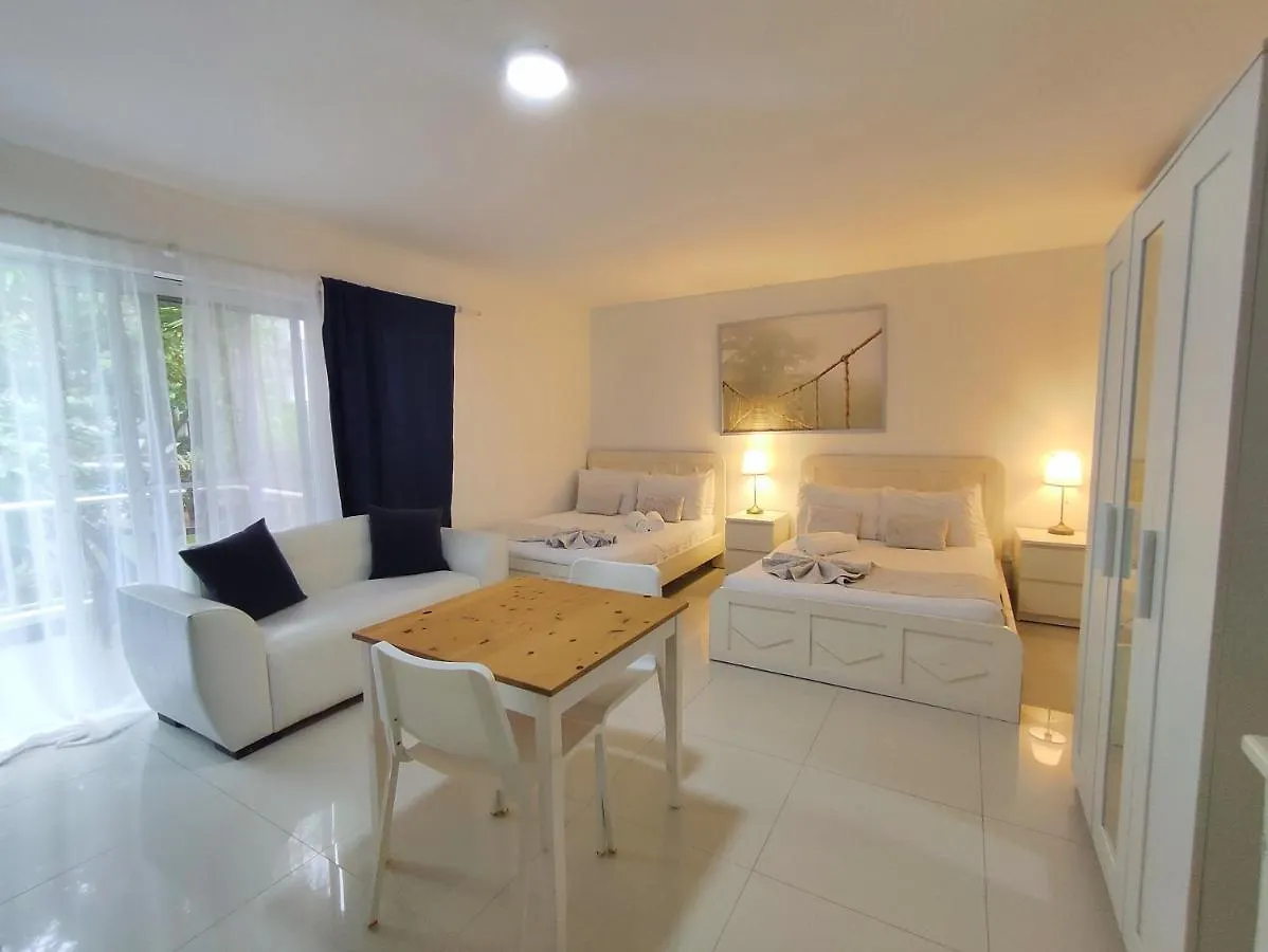 Sol Caribe Studios With Tropical Pool Playa Los Corales Punta Cana